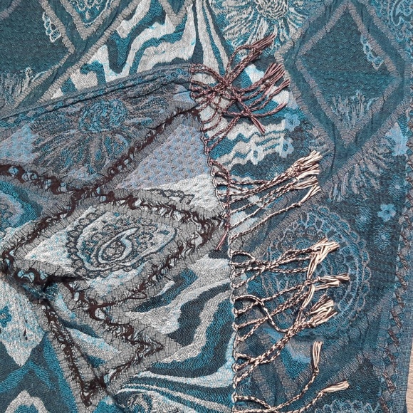 Wool blanket scarf - Picture 2 of 4